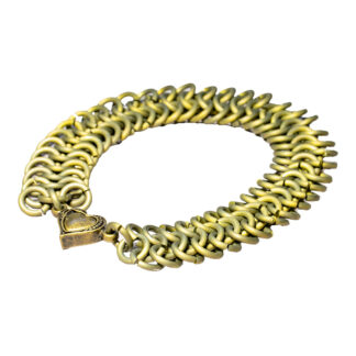 armband av titanringar