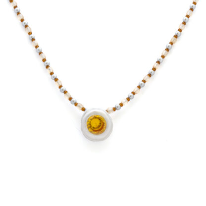 halsband av silver och cz champagne lyster