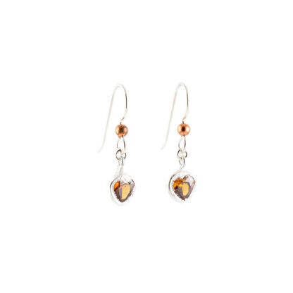 silverörhängen med cubic zirkonia
