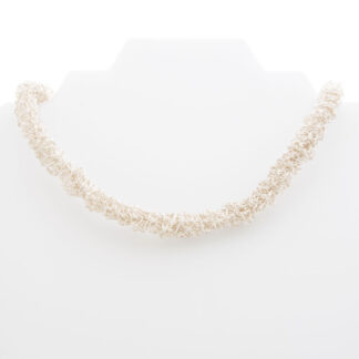 virkat silverhalsband vattenfall